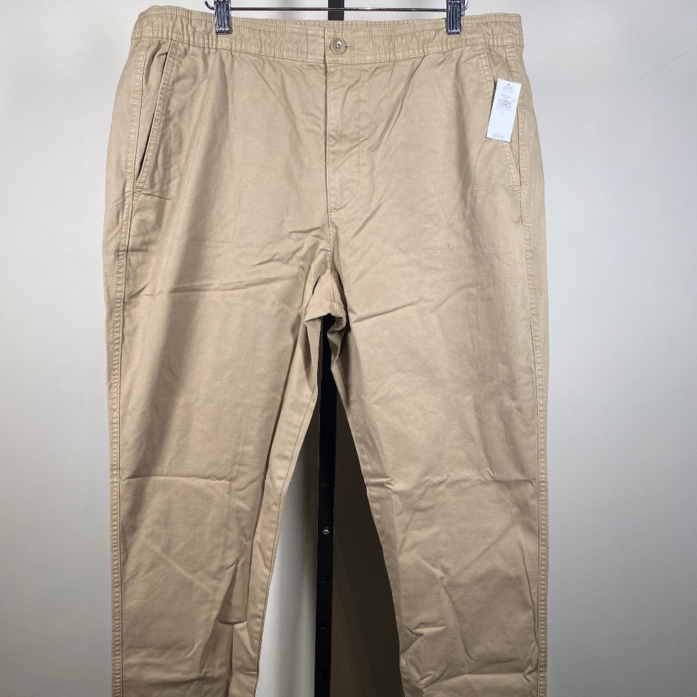New Modern Straight Fit Gap Pants
